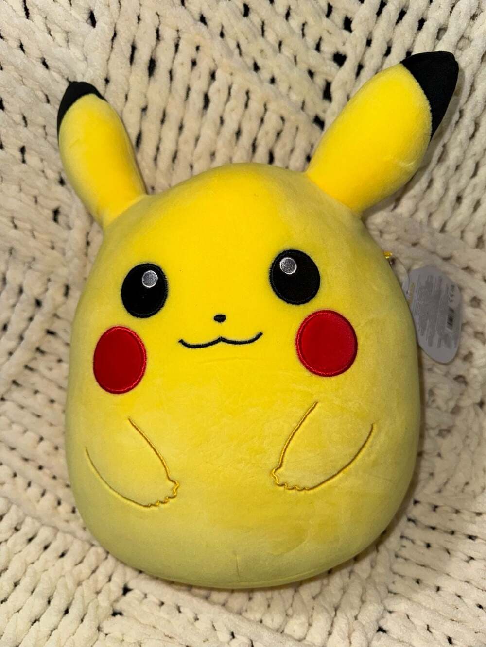 Squishmallows Pokémon Pikachu 10-Inch Plush Toy